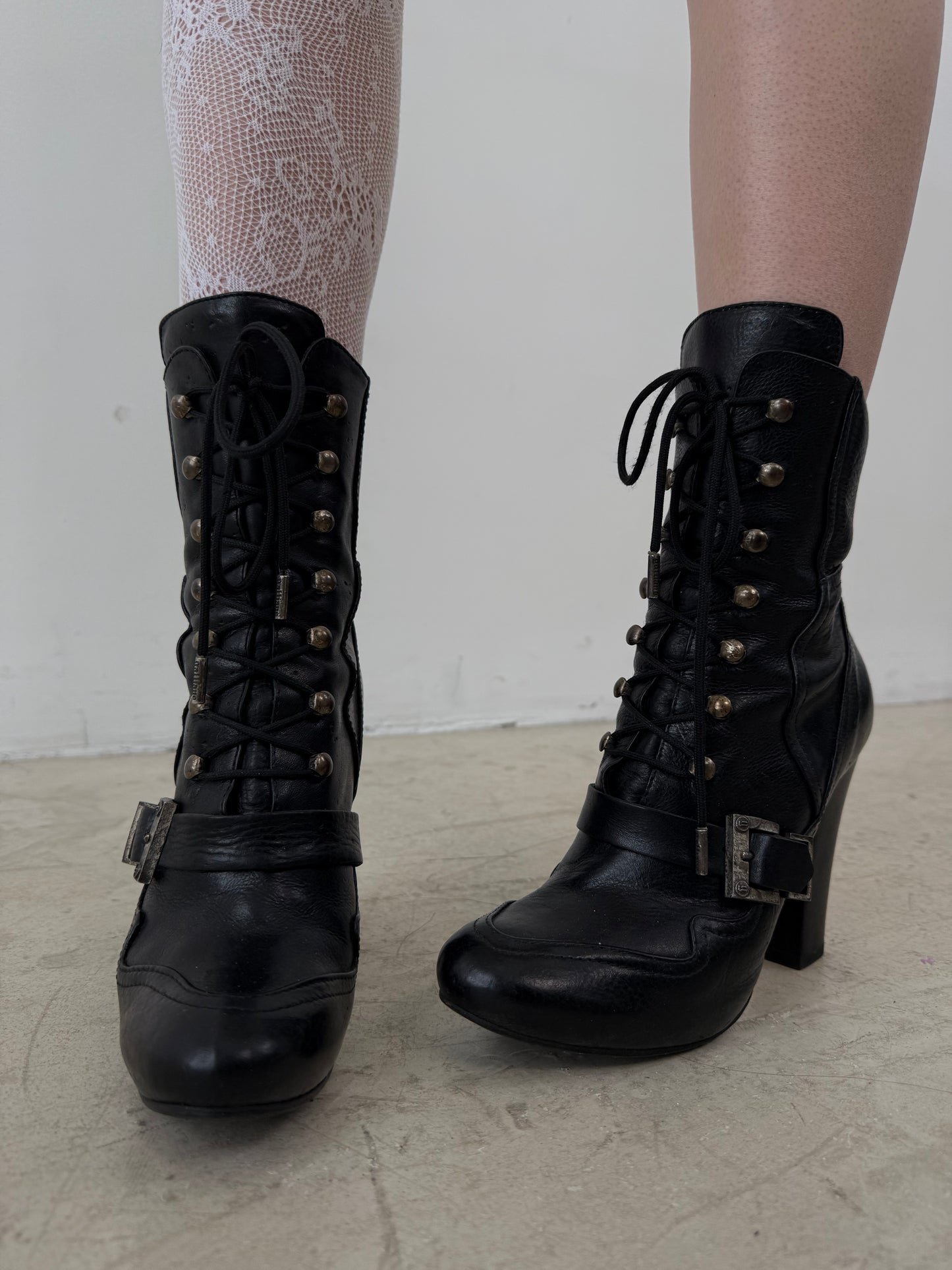 Vintage John Galliano leather boots TWINKLING GLOBAL