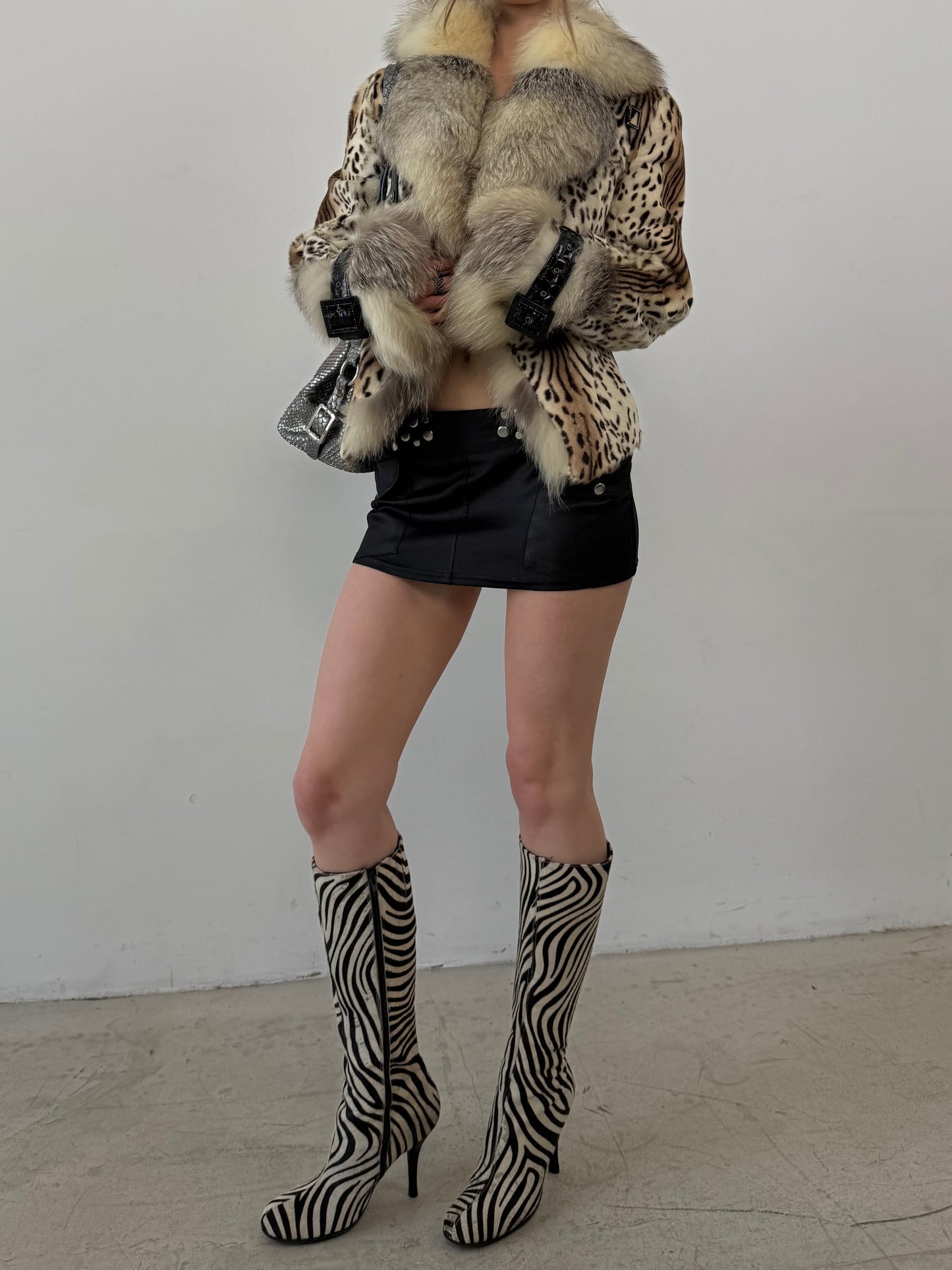 Vintage leather coat TWINKLING GLOBAL
