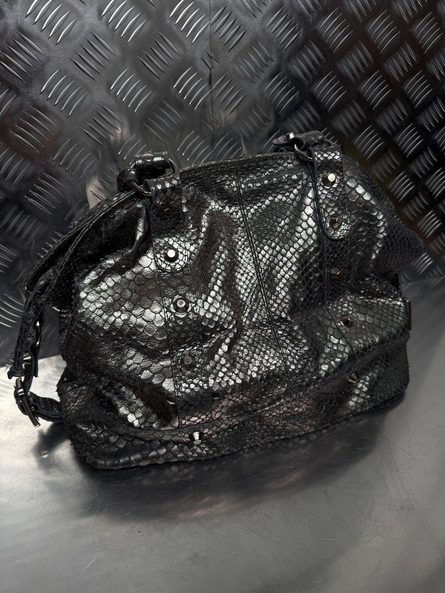 Vintage metallic leather snakeskin-texture bag TWINKLING GLOBAL