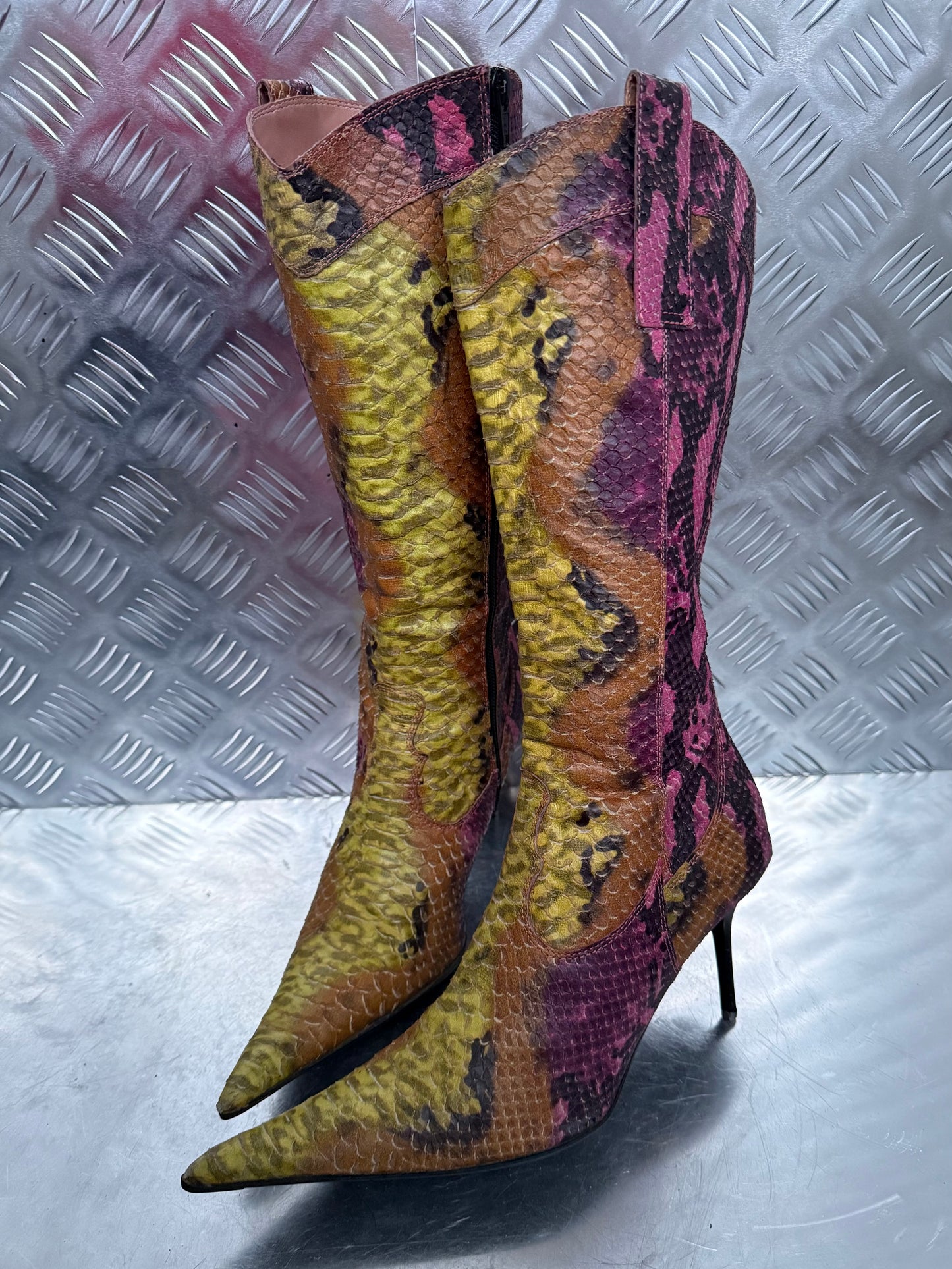 Vintage leather high boots in multicolor snake print TWINKLING GLOBAL
