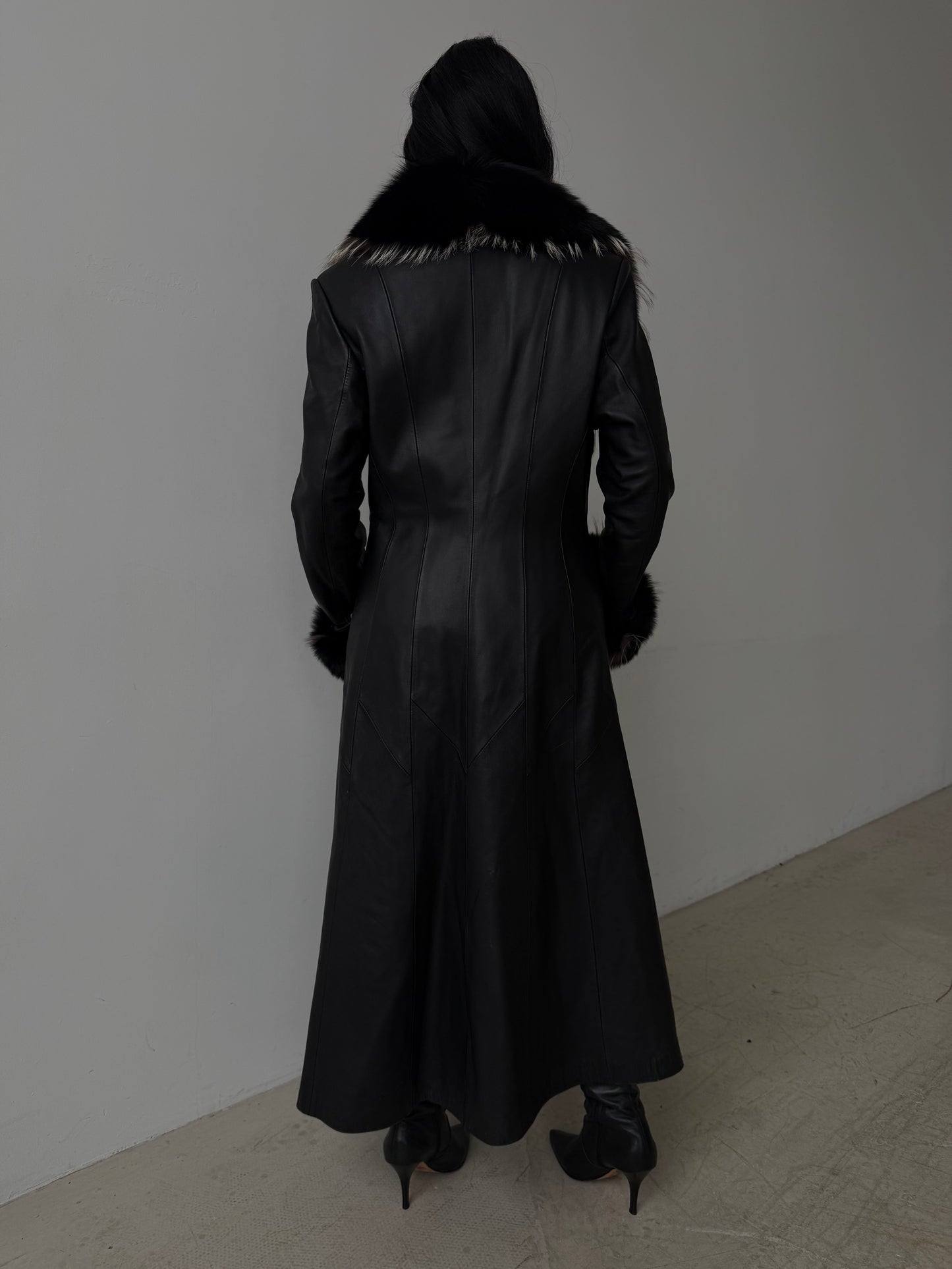 Vintage genuine leather maxi coat TWINKLING GLOBAL