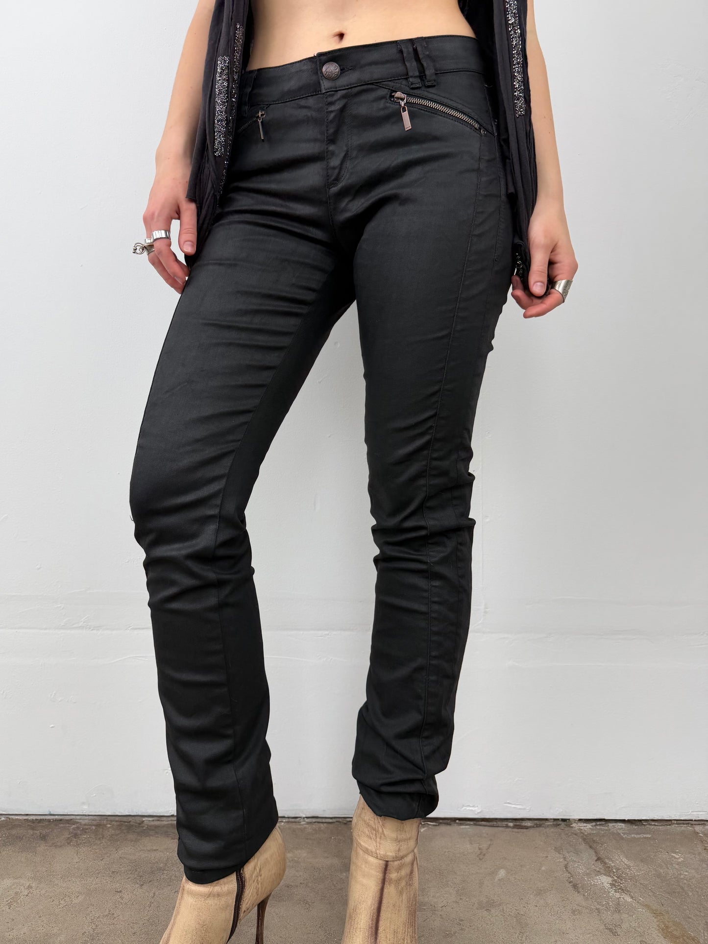 Vintage coated skinny jeans TWINKLING GLOBAL