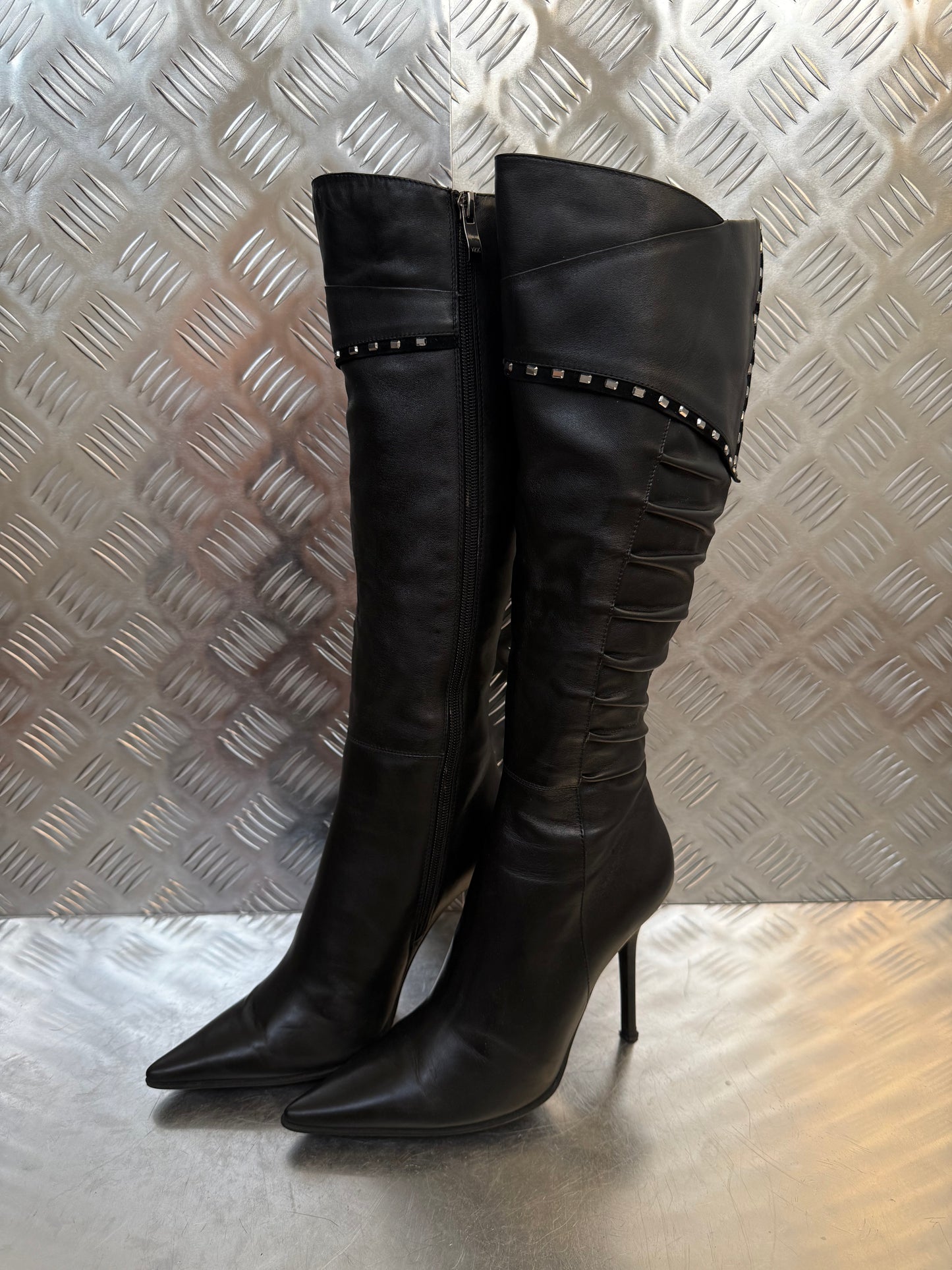 Vintage pointed-toe leather high-heel boots Twinkling Global