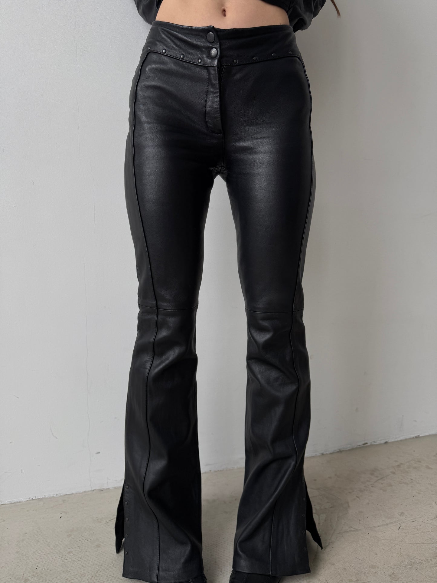 Vintage leather flared pants with slit details TWINKLING GLOBAL
