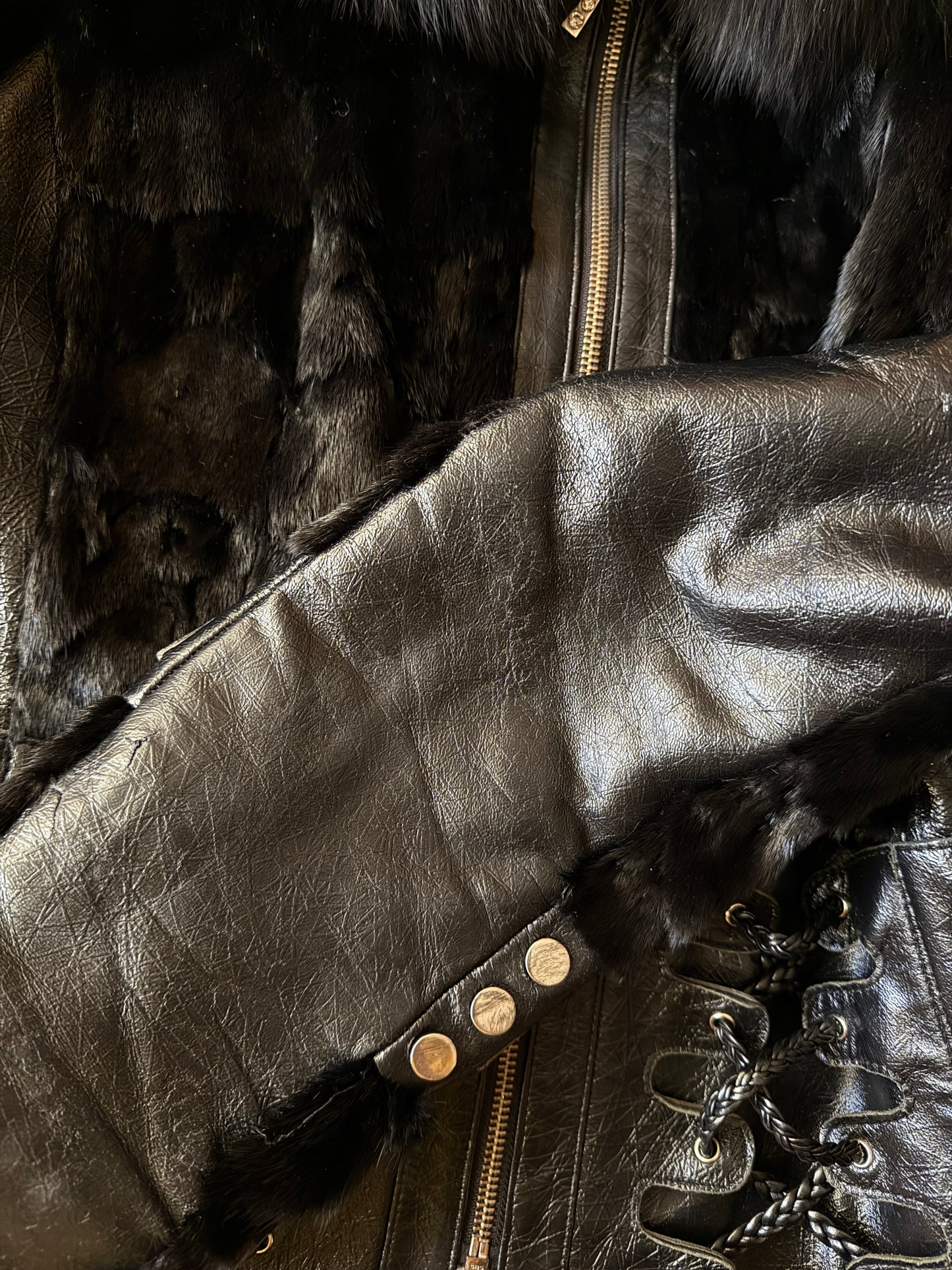 Vintage Leather Jacket TWINKLING GLOBAL