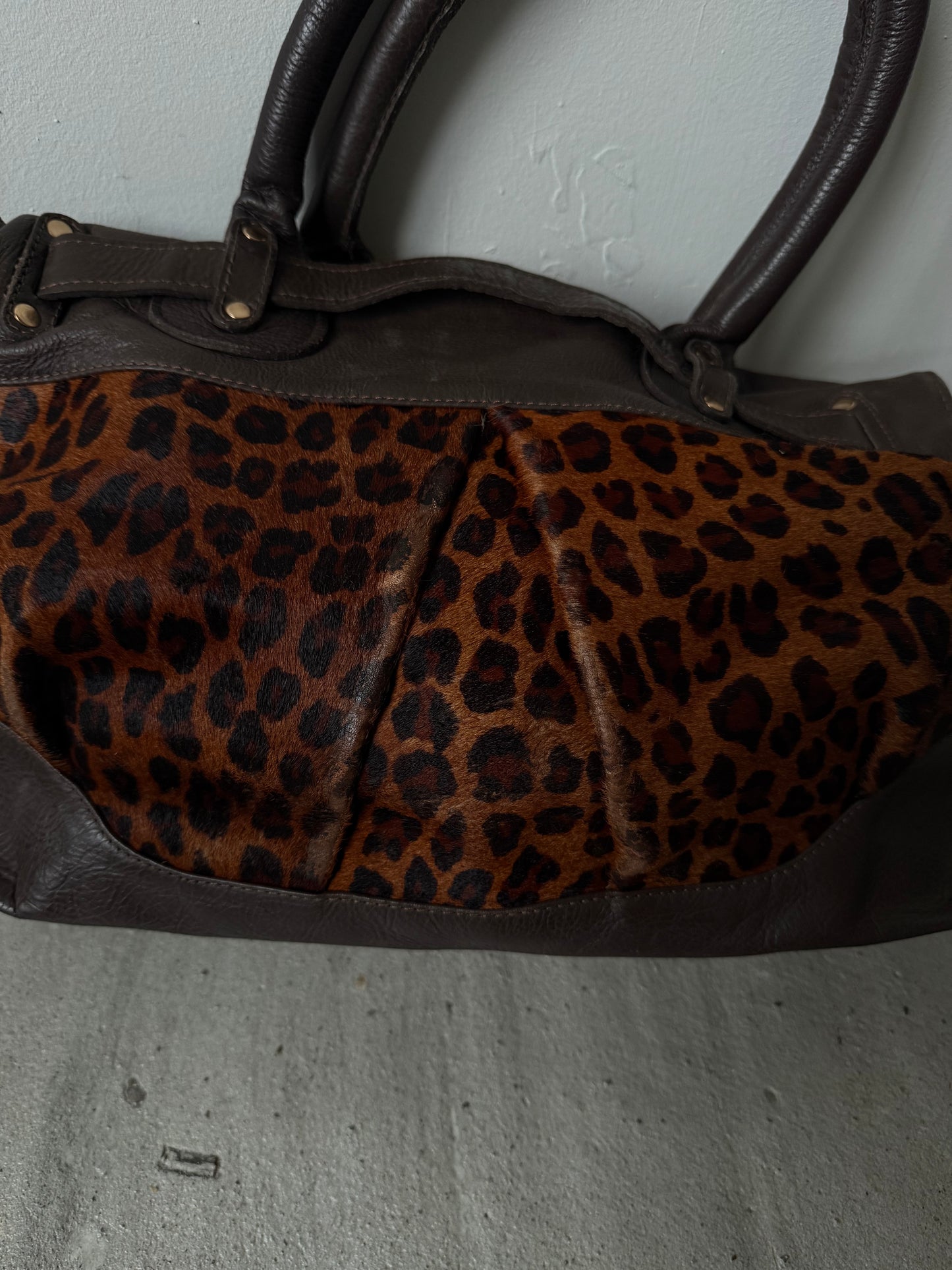 Vintage leather bag with leopard print panels TWINKLING GLOBAL