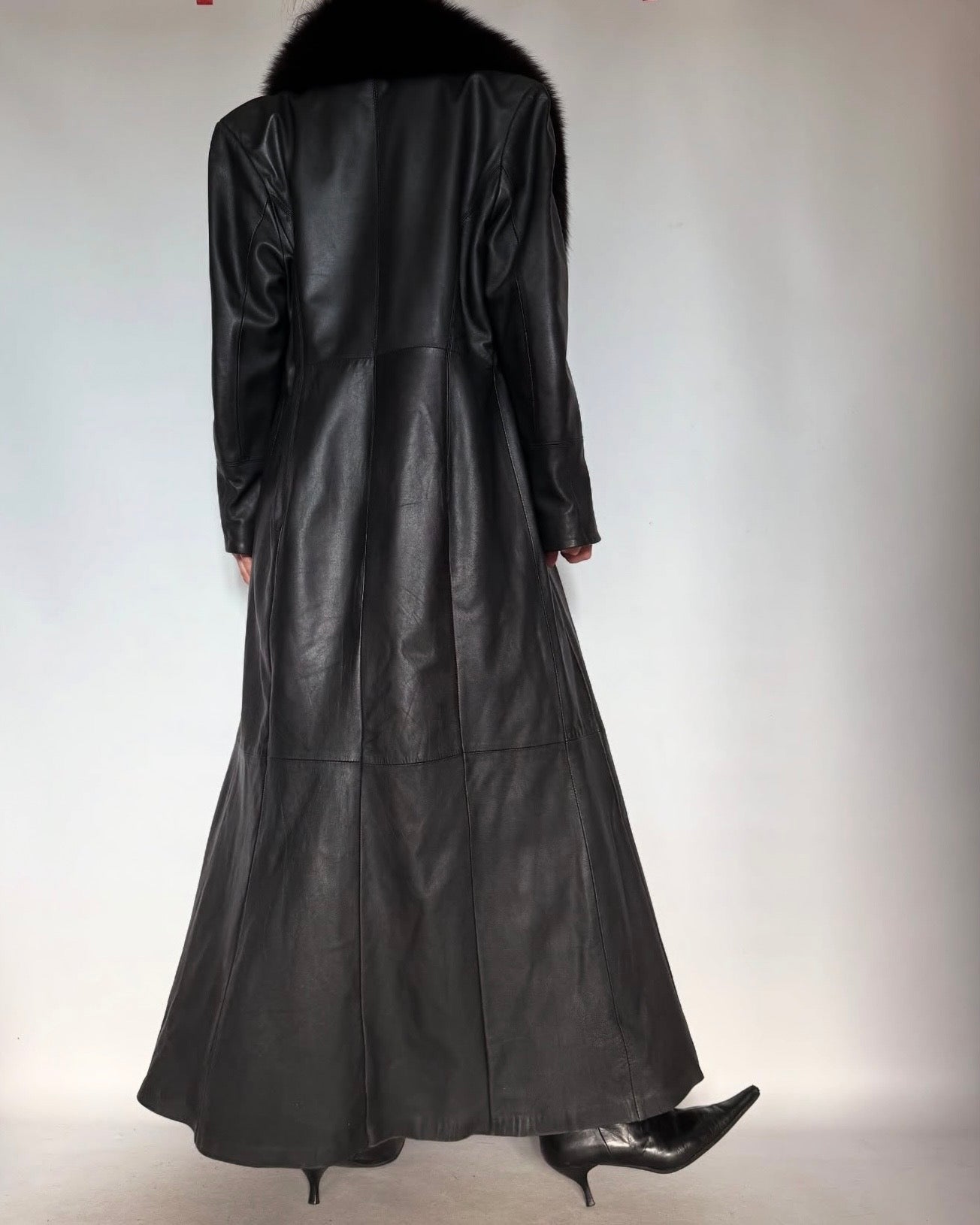 Vintage leather long coat Twinkling Global