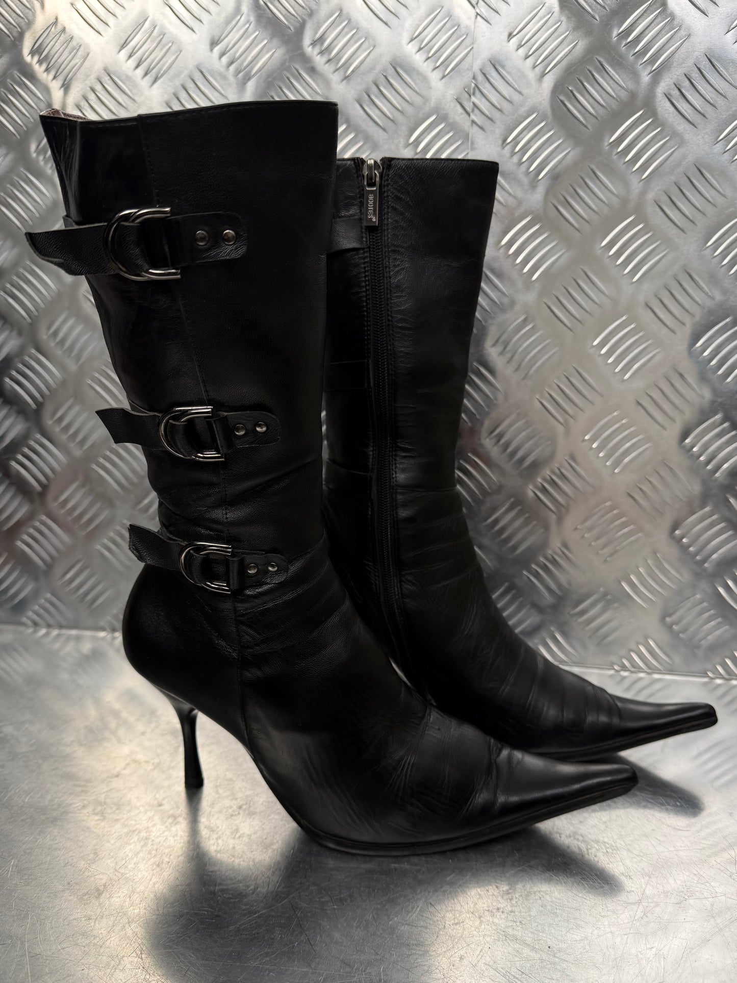 Vintage genuine leather boots TWINKLING GLOBAL