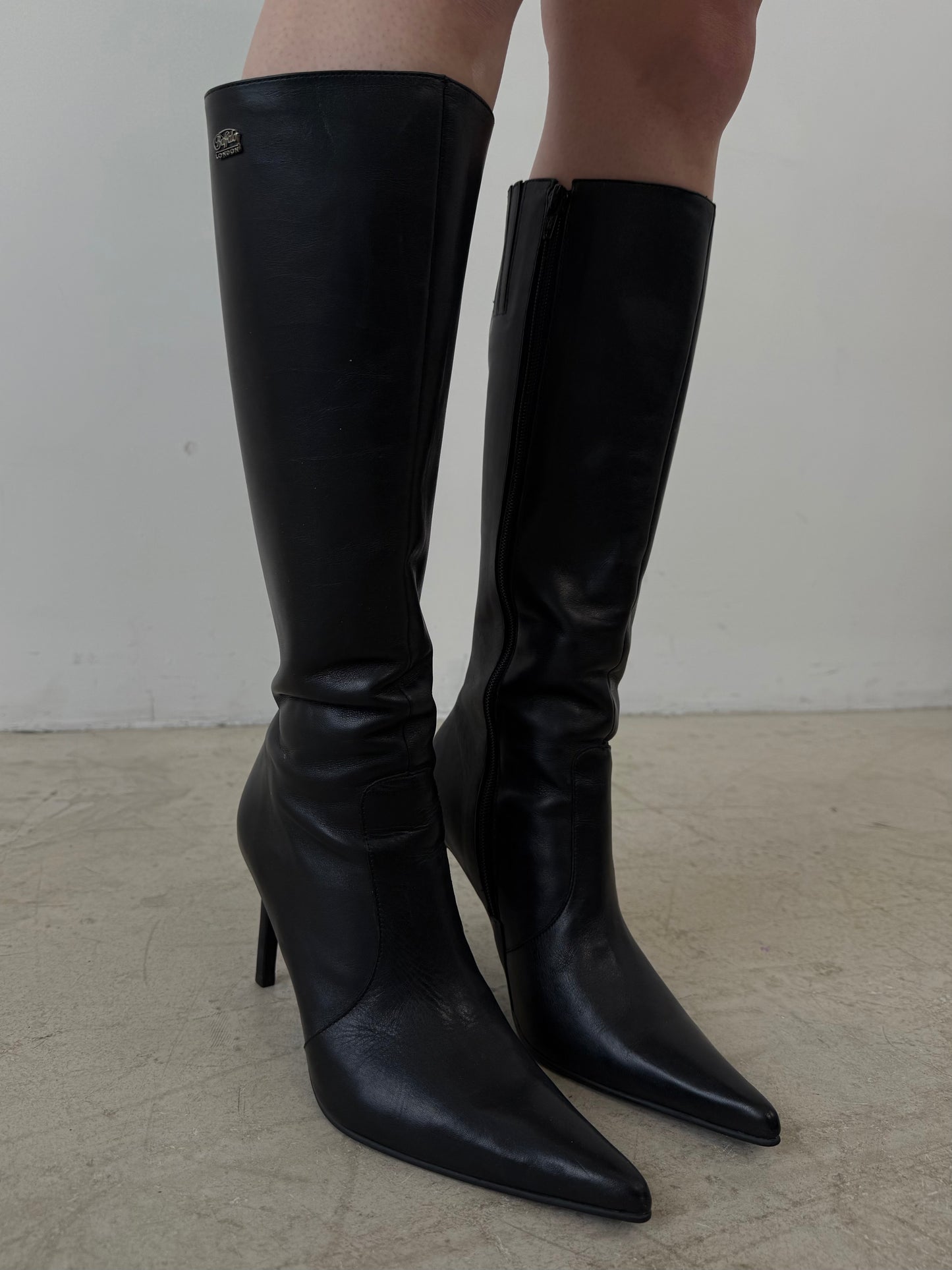 Vintage Buffalo leather boots TWINKLING GLOBAL