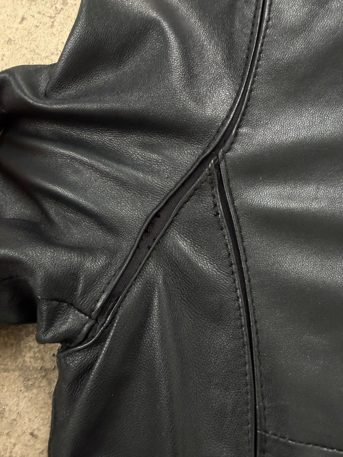 Asymmetric zip jacket with high collar TWINKLING GLOBAL