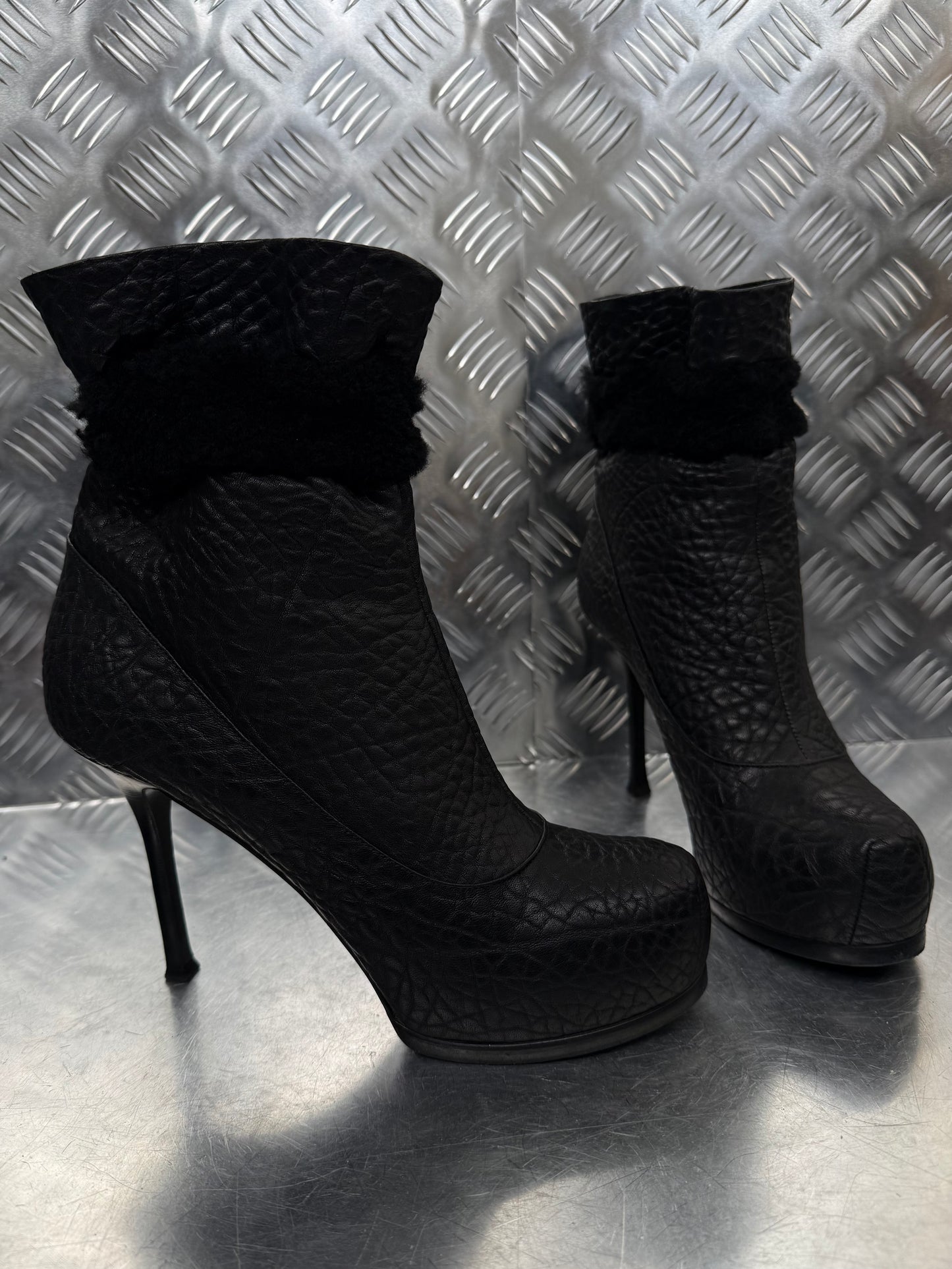 Yves Saint Laurent embossed leather ankle boots TWINKLING GLOBAL