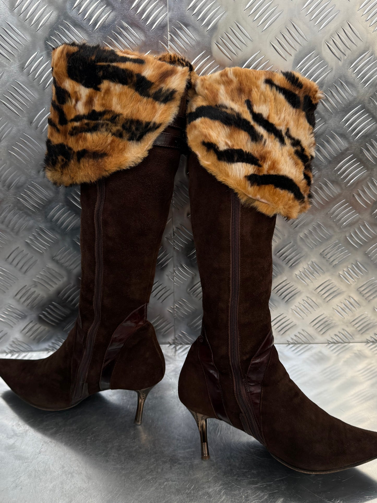 Vintage Italian suede leather boots TWINKLING GLOBAL