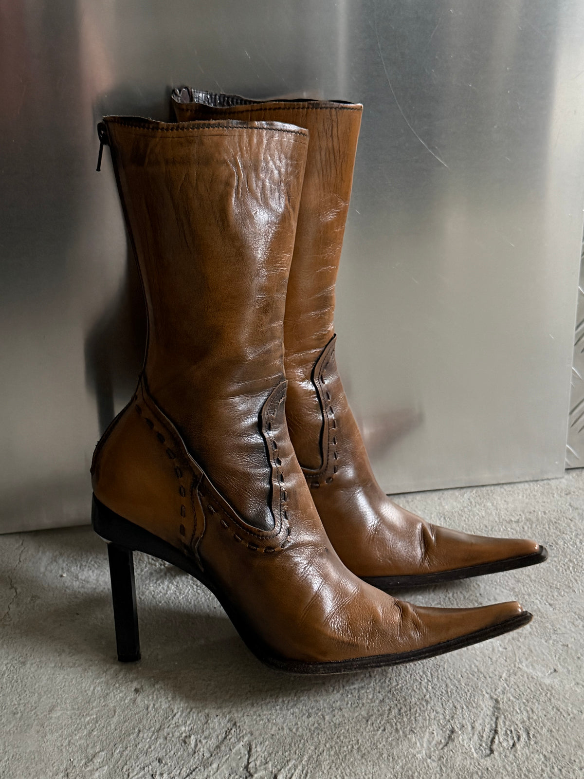 Vintage Italian brown pointed leather boots TWINKLING GLOBAL