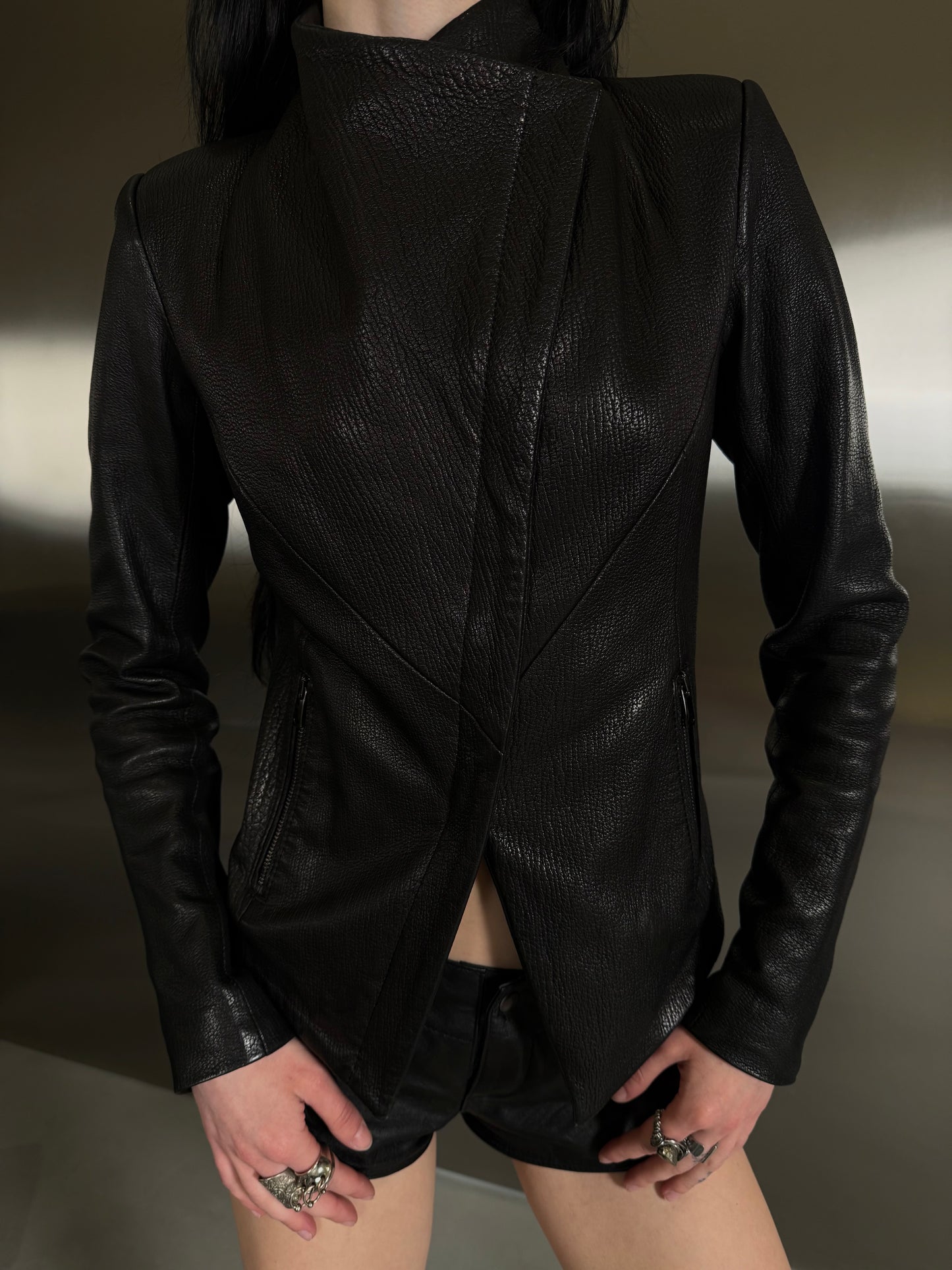 Vintage asymmetrical leather jacket TWINKLING GLOBAL