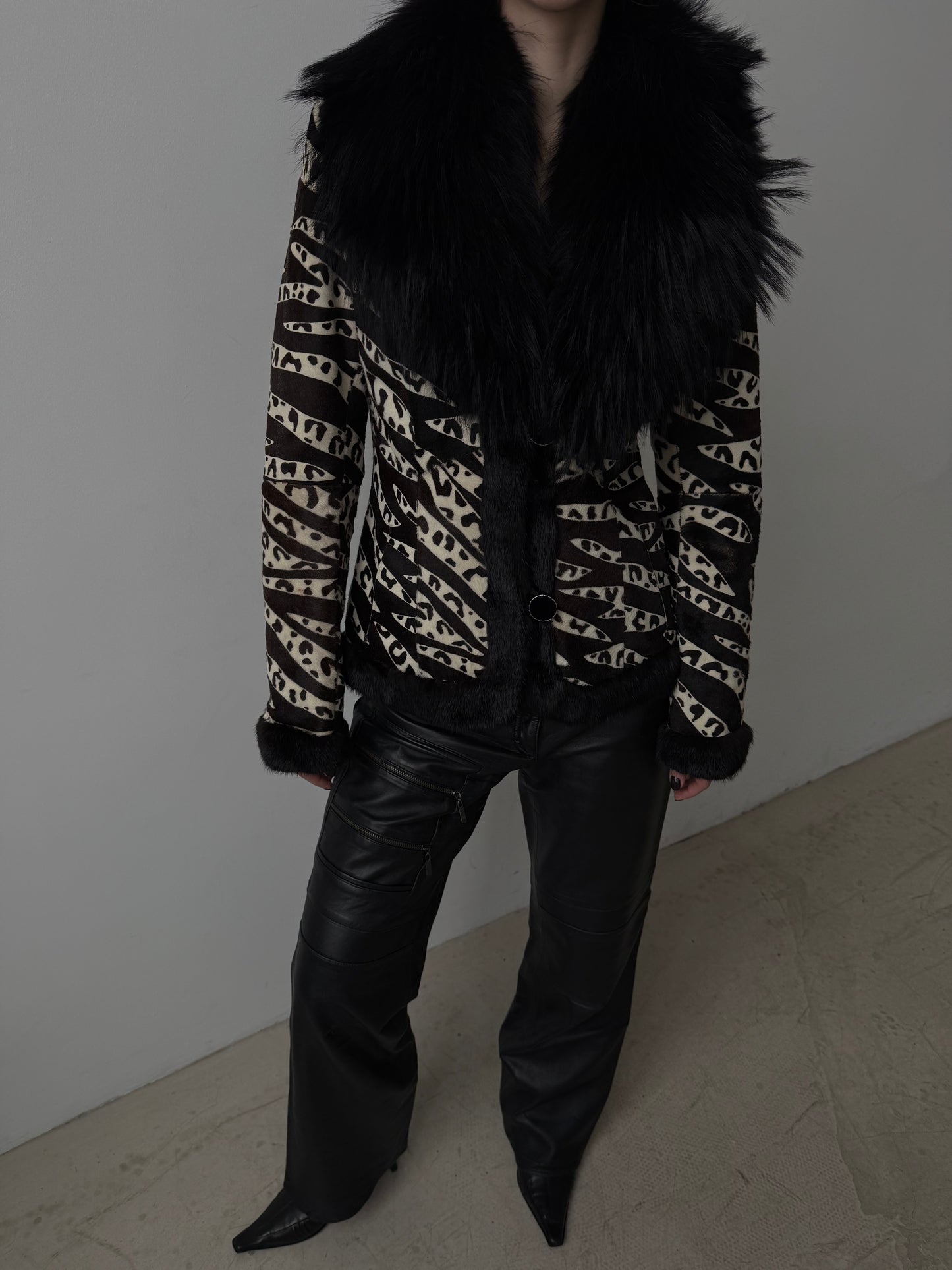 Vintage leather jacket TWINKLING GLOBAL