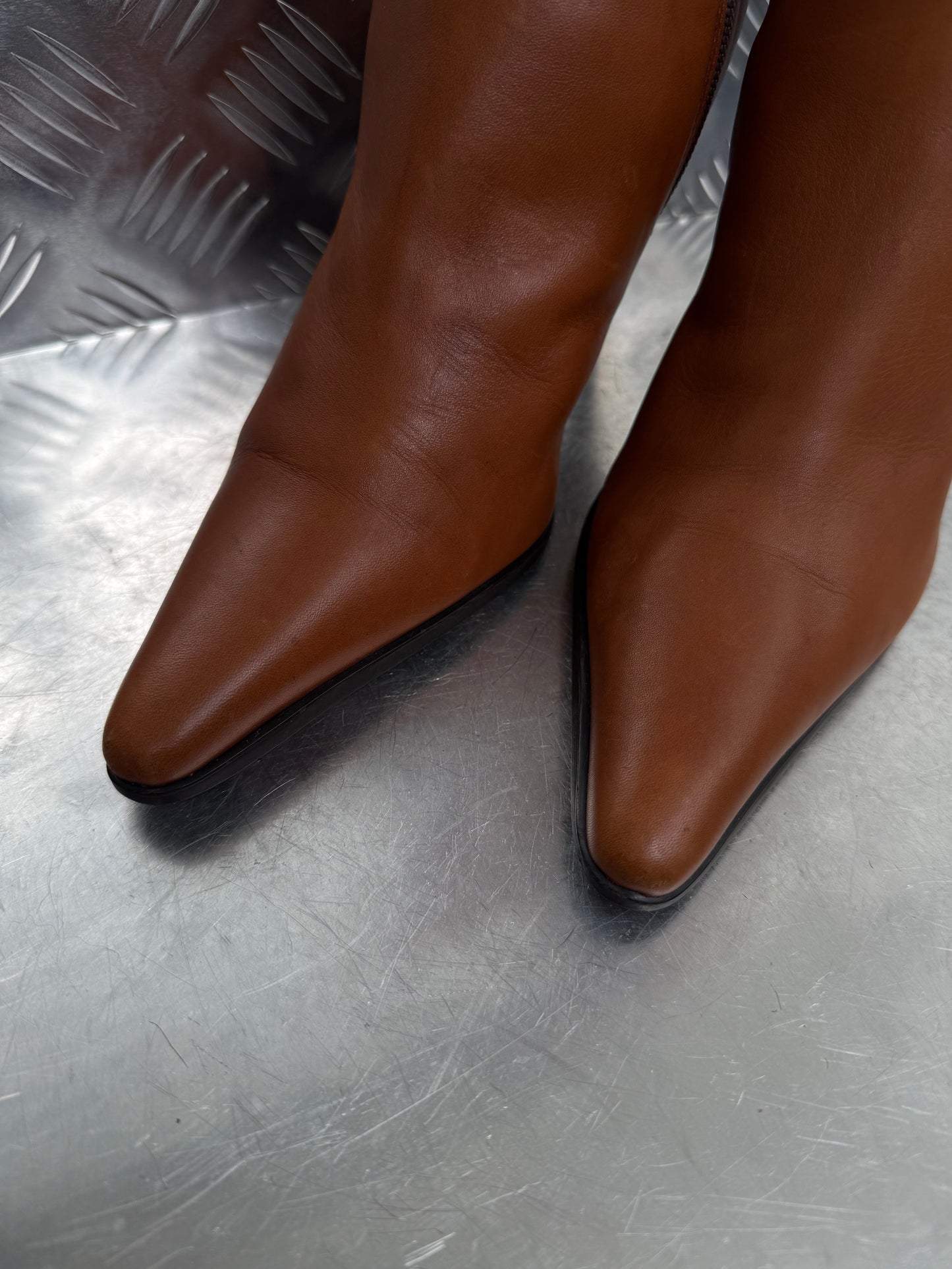 Vintage knee-high leather boots FAITH TWINKLING GLOBAL
