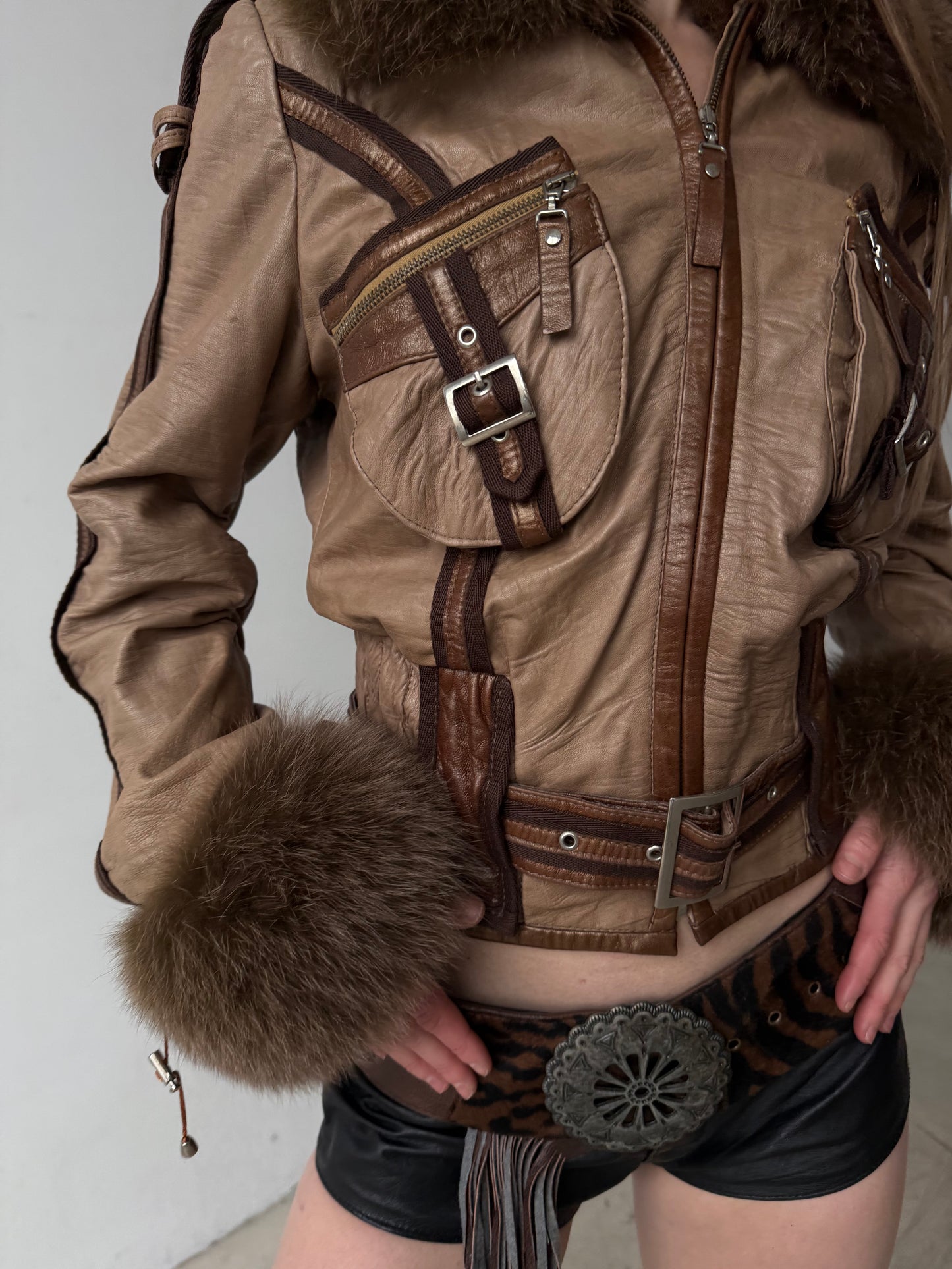 Vintage leather jacket TWINKLING GLOBAL