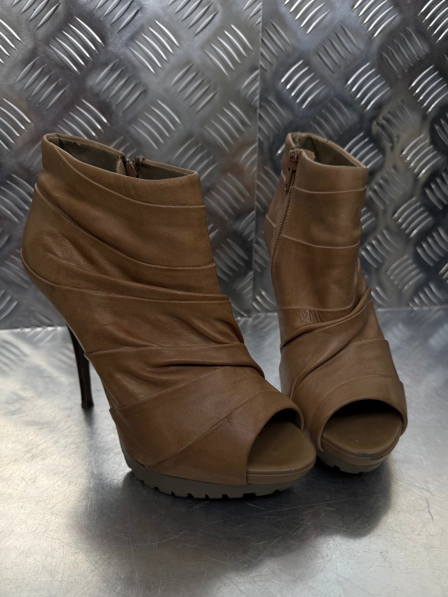 Vintage Miss Sixty leather ankle boots TWINKLING GLOBAL