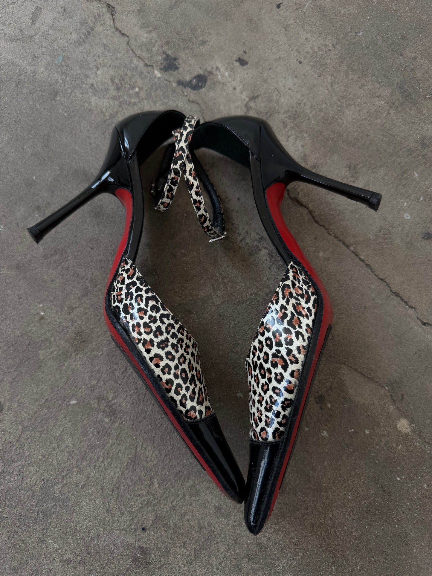 Vintage Loretta Pettinari leopard patent leather heels TWINKLING GLOBAL