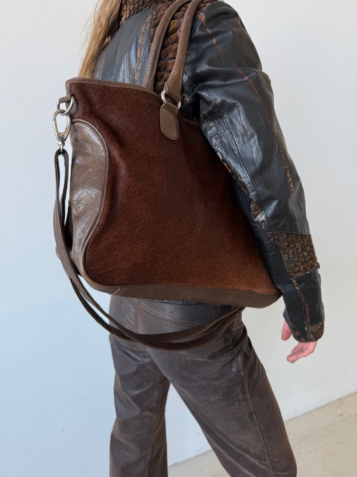 Vintage leather bag TWINKLING GLOBAL
