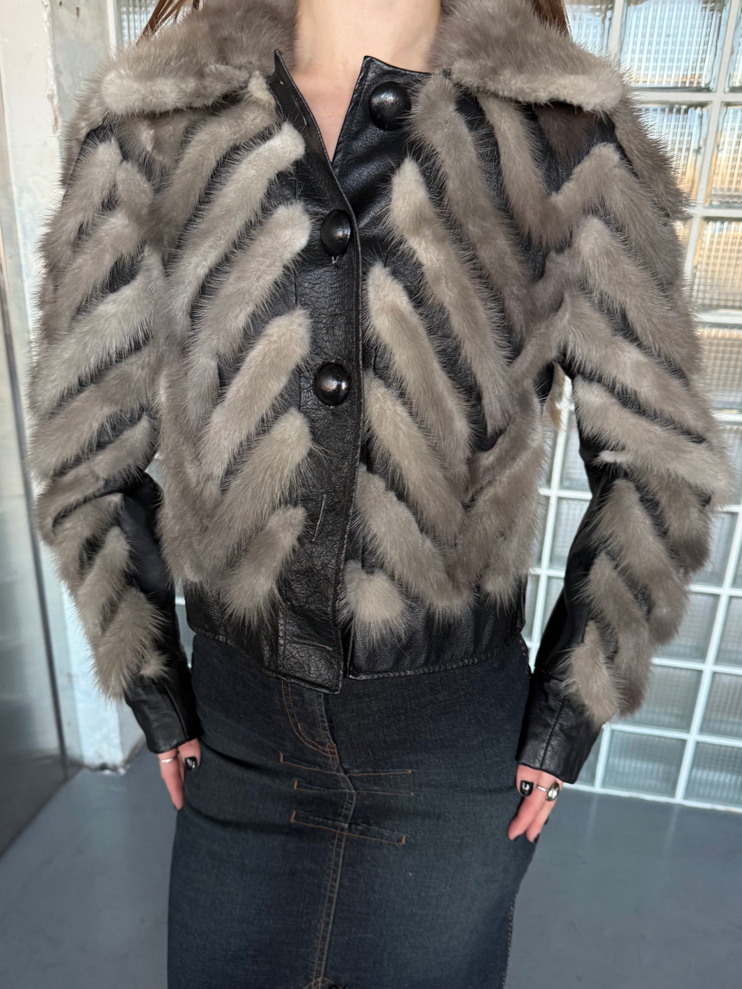 Vintage leather jacket Twinkling Global