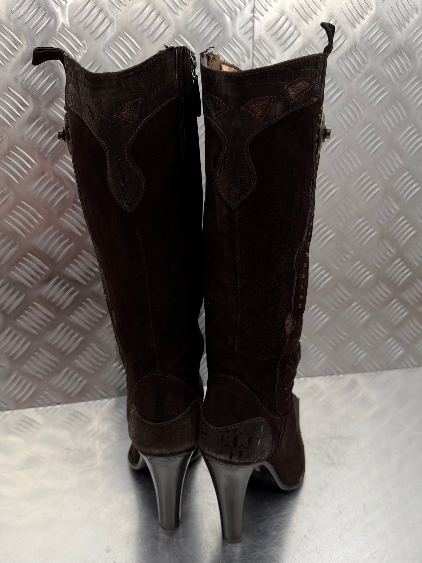 Vintage Ferre cowboy-style leather boots TWINKLING GLOBAL