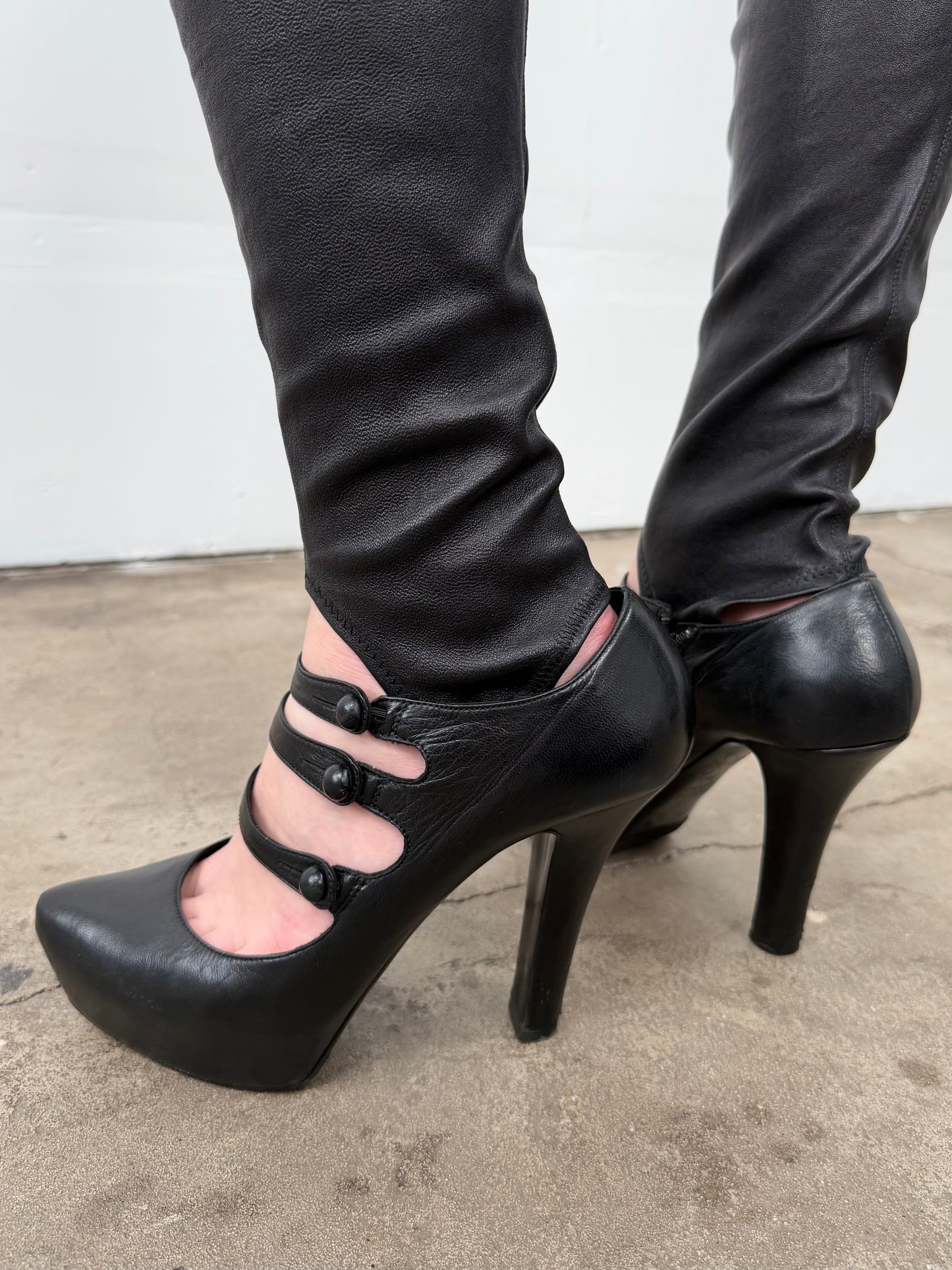 Vintage Le Silla leather platform heels TWINKLING GLOBAL