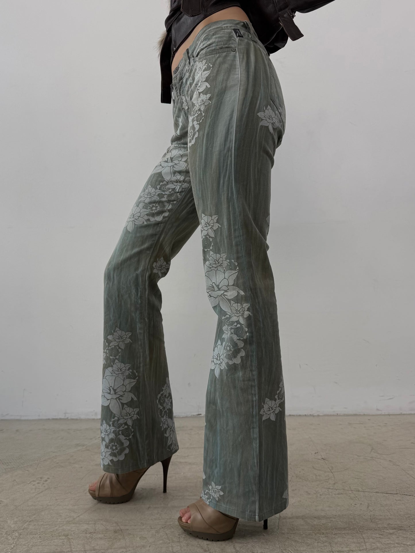 Vintage versace jeans couture TWINKLING GLOBAL