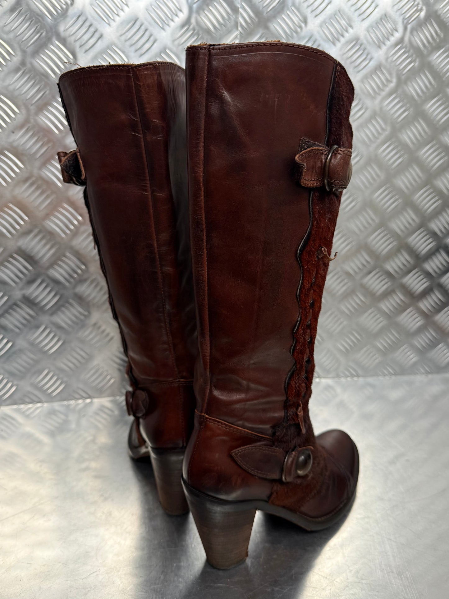 Vintage Italian leather cowboy boots TWINKLING GLOBAL
