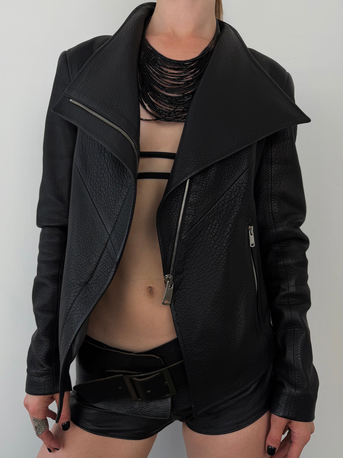 Vintage asymmetrical leather jacket TWINKLING GLOBAL