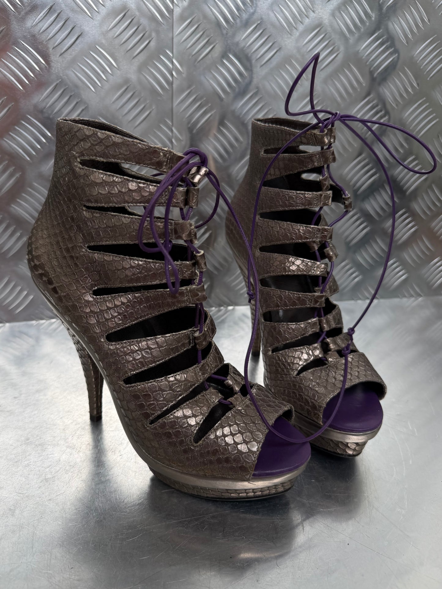 Vintage leather lace-up heels by Faith TWINKLING GLOBAL
